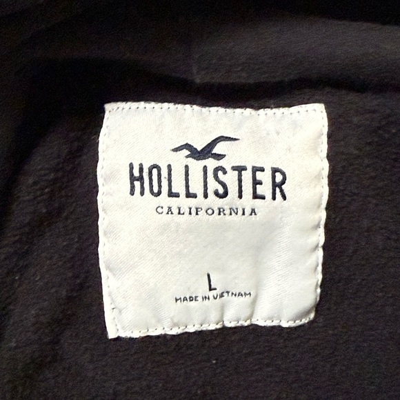 Hollister Black Crop Hoodie with Embroidered Sun Logo - Picture 6 of 6